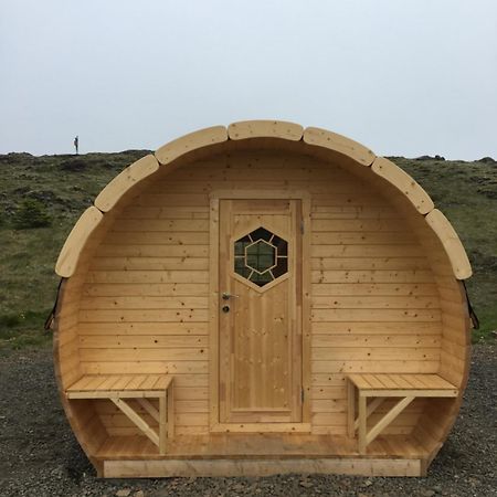 Framtid Camping Lodging Barrels Djúpivogur エクステリア 写真