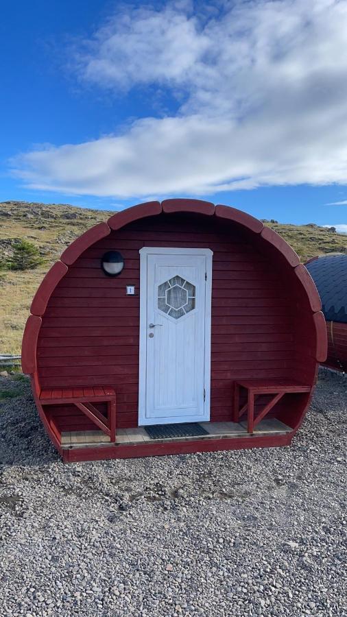 Framtid Camping Lodging Barrels Djúpivogur エクステリア 写真