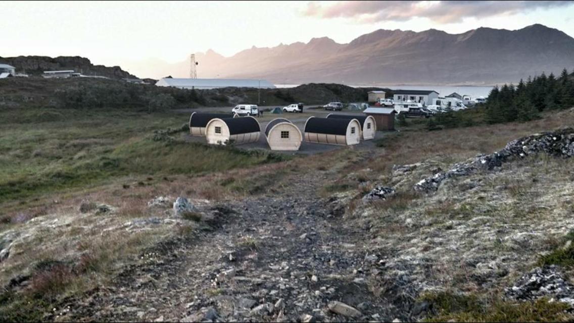 Framtid Camping Lodging Barrels Djúpivogur エクステリア 写真